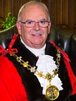 Mayor Ray Dutton 2016-17